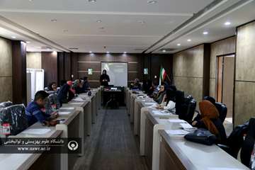 ژورنال کلاب مداخلات زودهنگام برای شیرخواران ناشنوا با والدین ناشنوا